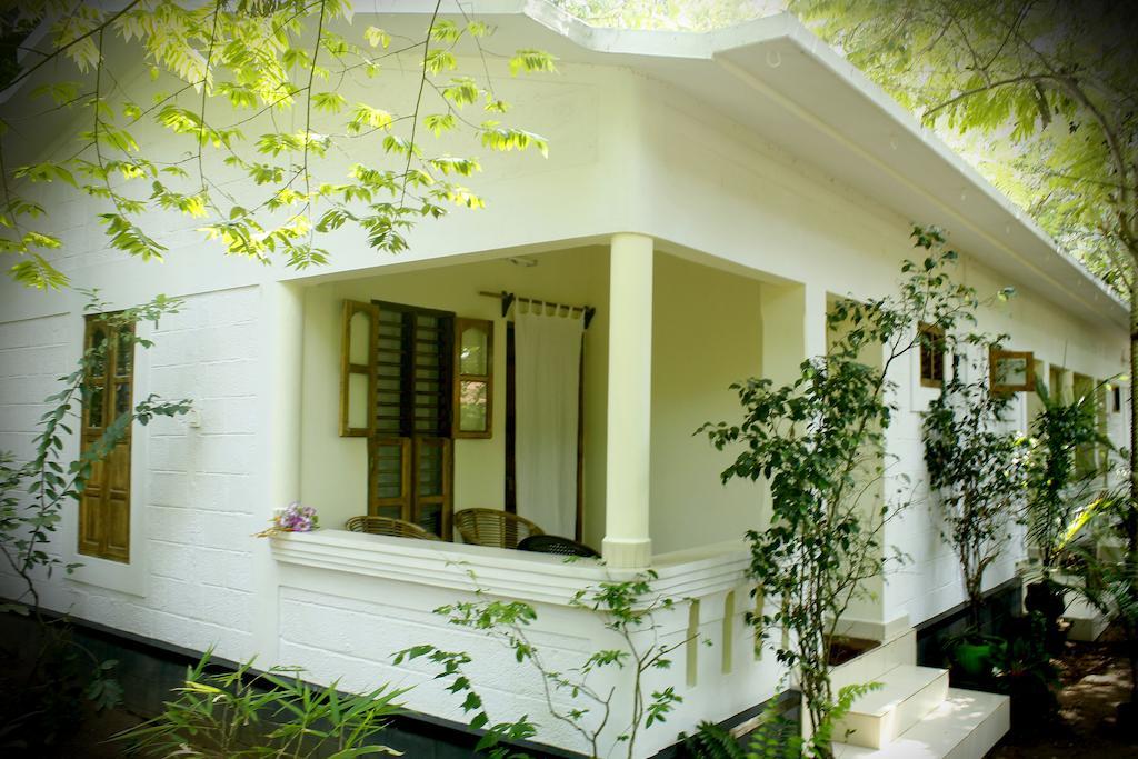 Hotel Jickys Nest Varkala Zimmer foto