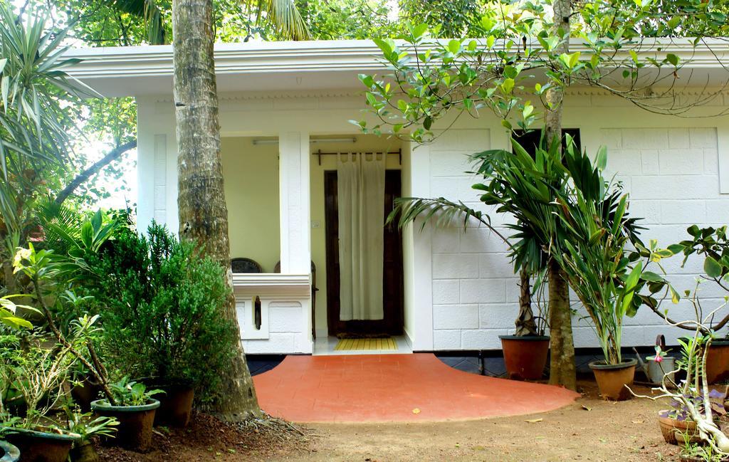 Hotel Jickys Nest Varkala Zimmer foto